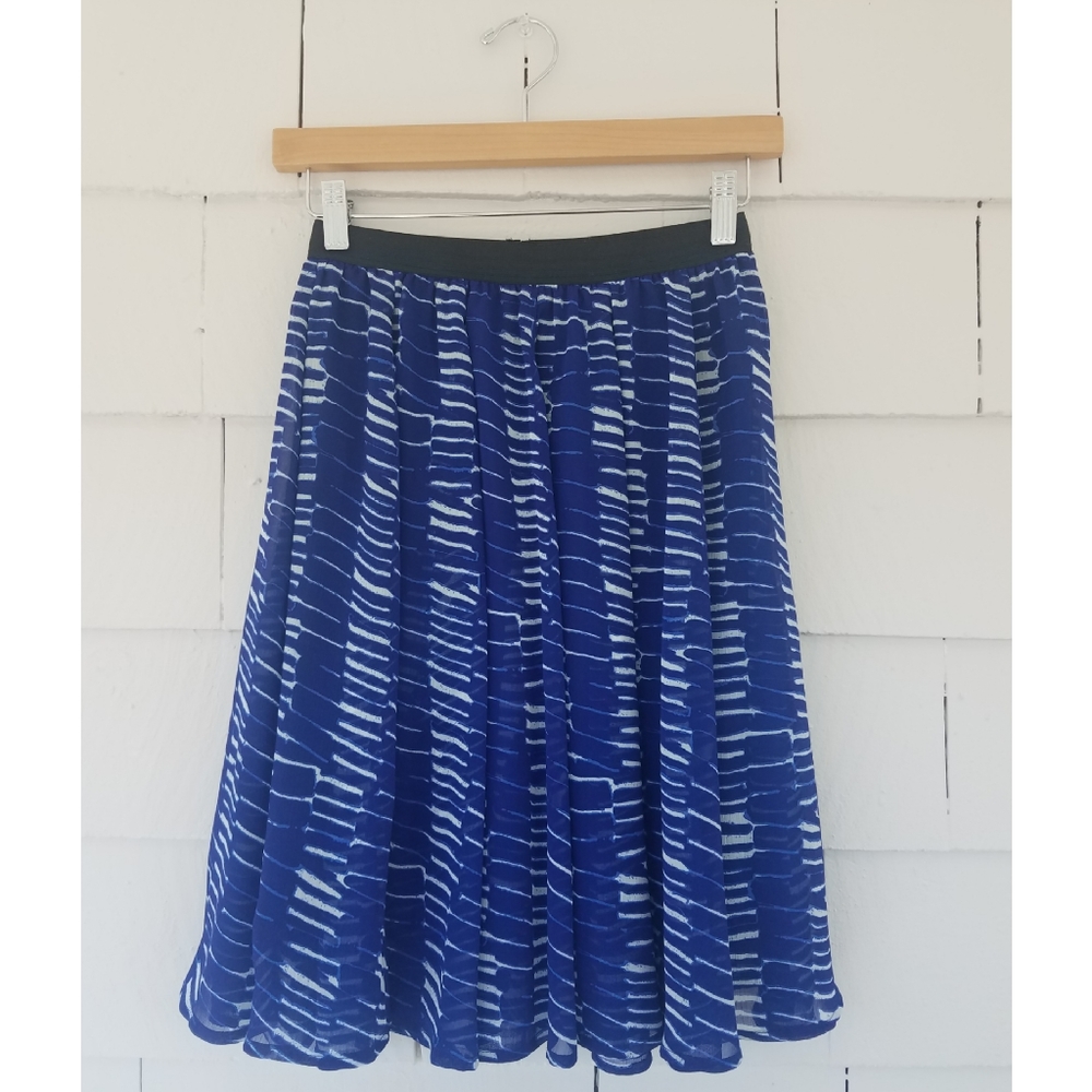 K. By Kersh Blue White Patterned Midi Skirt Small